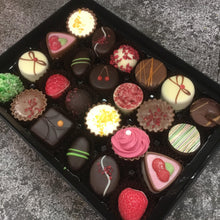 Load image into Gallery viewer, Fruity Chocolate Lovers Selection - Chocolat in Kirkby Lonsdale

