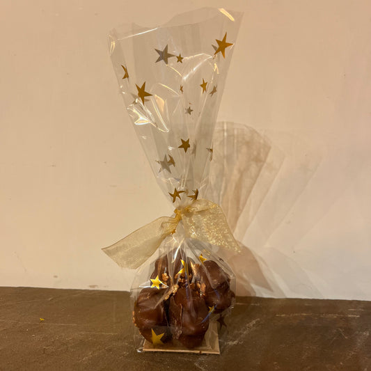 Milk Chocolate Caramel Stars