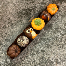 Load image into Gallery viewer, Autumn Chocolate Lovers Selection
