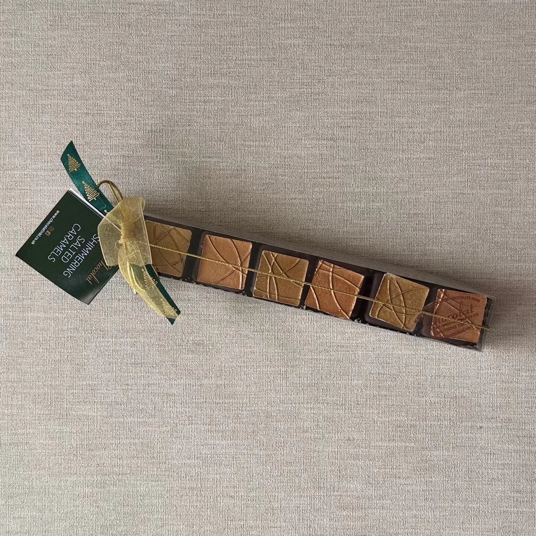 Shimmering Salted Caramels | Stick Box of 7