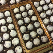 Load image into Gallery viewer, Baileys Truffles | Chocolat in Kirkby Lonsdale

